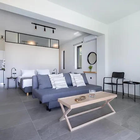 别墅 Pirgos-villas, Avra & Ostria Villa, Heated Pool , Amazing Sea View 马莱迈