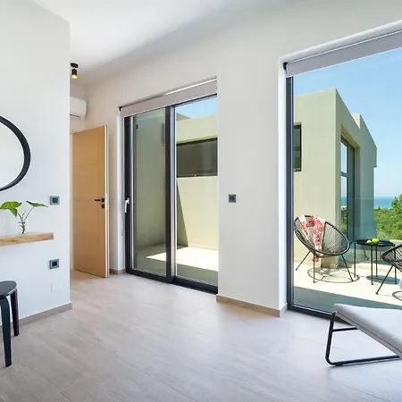 别墅 Pirgos-villas, Avra & Ostria Villa, Heated Pool , Amazing Sea View