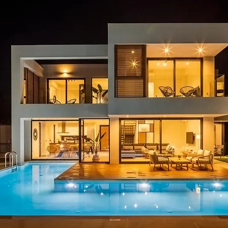 Pirgos-villas, Avra & Ostria Villa, Heated Pool , Amazing Sea View * 马莱迈