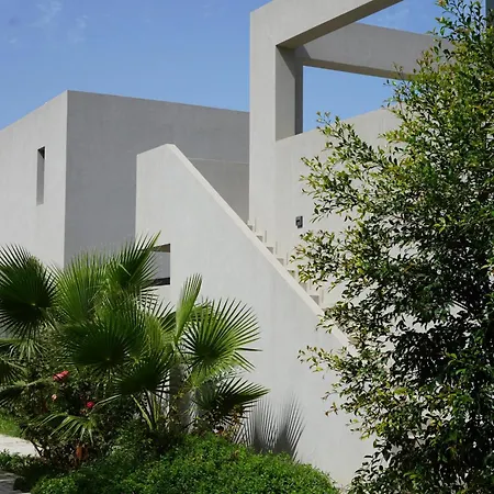 Pirgos-villas, Avra & Ostria Villa, Heated Pool , Amazing Sea View 别墅 *