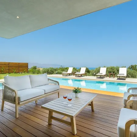 Pirgos-villas, Avra & Ostria Villa, Heated Pool , Amazing Sea View Maleme
