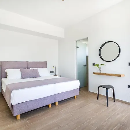 Pirgos-villas, Avra & Ostria Villa, Heated Pool , Amazing Sea View Villa Maleme